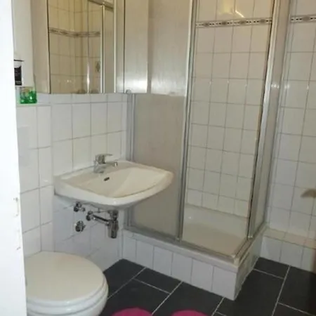 Holiday home In Blandorf-wichte Mit Sonniger Terrasse Und Nah Am Vom Kiessee *